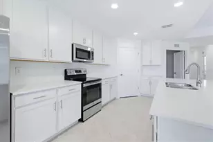 12470 Wellen Golf St, Venice, FL 34293 - Photo 21
