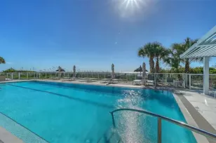 2425 Gulf Of Mexico Dr, Longboat Key, FL 34228 - Photo 31