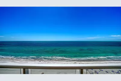 2425 Gulf Of Mexico Drive #14E, Longboat Key, FL 34228 - Photo 27