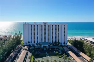 2425 Gulf Of Mexico Dr, Longboat Key, FL 34228 - Photo 37