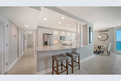 2425 Gulf Of Mexico Drive #14E, Longboat Key, FL 34228 - Photo 5