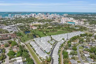 2554 Ruffing Ct, Sarasota, FL 34237 - Photo 31