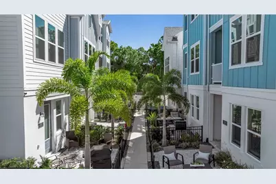 2554 Ruffing Court, Sarasota, FL 34237 - Photo 3