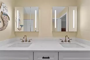 803 Bayport Wy, Longboat Key, FL 34228 - Photo 29