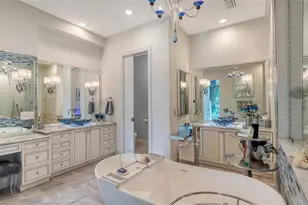 536 Ketch Ln, Longboat Key, FL 34228 - Photo 31