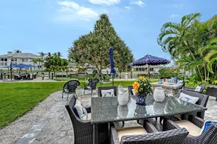 536 Ketch Ln, Longboat Key, FL 34228 - Photo 57