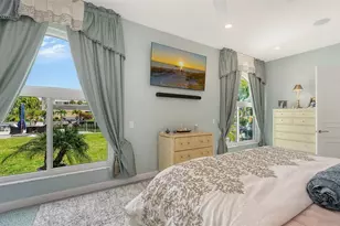 536 Ketch Ln, Longboat Key, FL 34228 - Photo 29