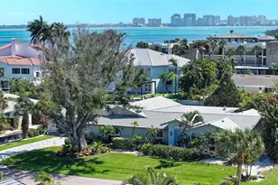 536 Ketch Ln, Longboat Key, FL 34228 - Photo 7