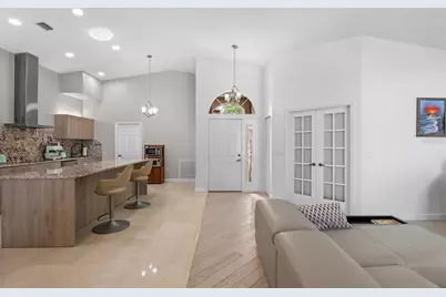 4334 Marcott Circle, Sarasota, FL 34233 - Photo 5