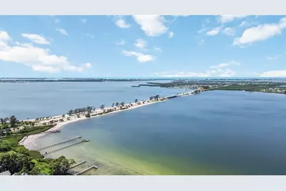 311 75th St Court NW, Bradenton, FL 34209 - Photo 51