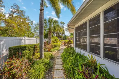 311 75th St Court NW, Bradenton, FL 34209 - Photo 37