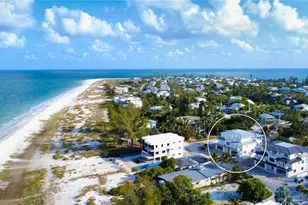 107 Tuna St, Anna Maria, FL 34216 - Photo 3