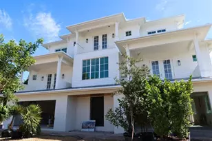 107 Tuna St, Anna Maria, FL 34216 - Photo 9