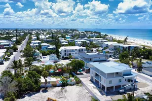 107 Tuna St, Anna Maria, FL 34216 - Photo 5