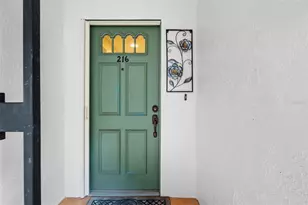 808 Capri Isles Blvd, Venice, FL 34292 - Photo 5