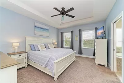 8425 Nandina Drive, Sarasota, FL 34240 - Photo 5