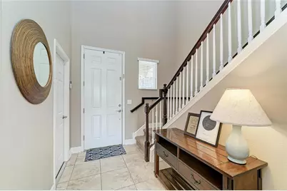 8425 Nandina Drive, Sarasota, FL 34240 - Photo 9