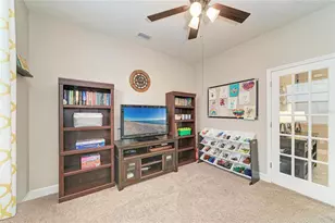 8425 Nandina Dr, Sarasota, FL 34240 - Photo 27