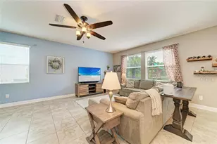 8425 Nandina Dr, Sarasota, FL 34240 - Photo 13