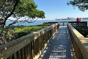 1801 Gulf Dr N, Bradenton Beach, FL 34217 - Photo 33