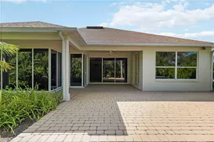 7815 Ashley Cir, University Park, FL 34201 - Photo 59