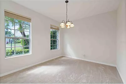 7815 Ashley Circle, University Park, FL 34201 - Photo 23