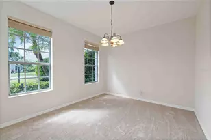 7815 Ashley Cir, University Park, FL 34201 - Photo 23