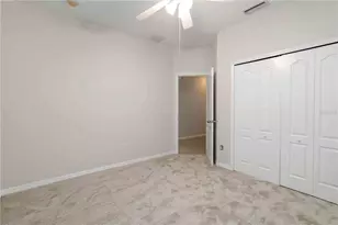 7815 Ashley Cir, University Park, FL 34201 - Photo 23