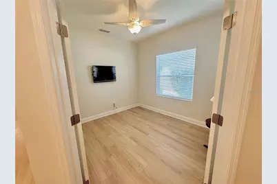 2633 Star Apple Way, Sarasota, FL 34240 - Photo 5