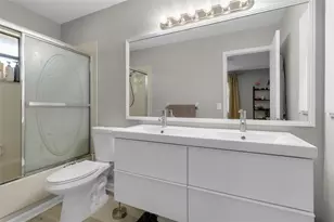 3415 51st Ave Cir W, Bradenton, FL 34210 - Photo 27