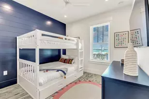 2210 Ave A, Bradenton Beach, FL 34217 - Photo 33