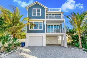 2210 Ave A, Bradenton Beach, FL 34217 - Photo 1