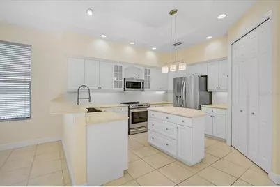 5453 Ashton Manor Drive, Sarasota, FL 34233 - Photo 21