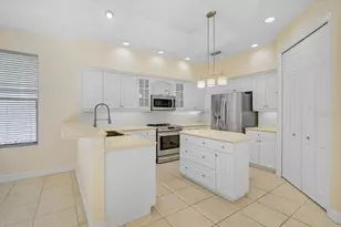 5453 Ashton Manor Dr, Sarasota, FL 34233 - Photo 21