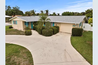 6836 Roxbury Drive, Sarasota, FL 34231 - Photo 23