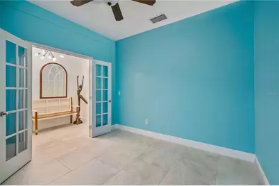 12146 Longview Lake Circle, Bradenton, FL 34211 - Photo 9