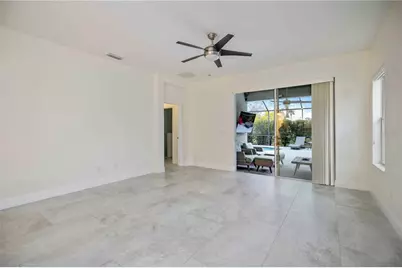 12146 Longview Lake Circle, Bradenton, FL 34211 - Photo 21