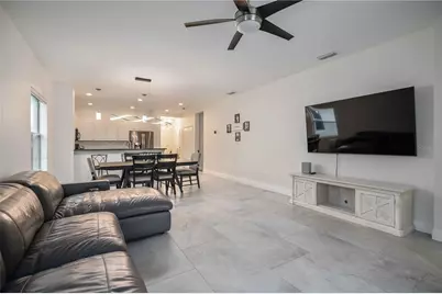 12146 Longview Lake Circle, Bradenton, FL 34211 - Photo 21