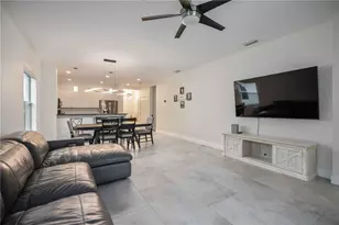 12146 Longview Lake Cir, Bradenton, FL 34211 - Photo 21