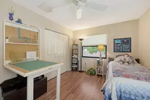 4310 74th Ave E, Sarasota, FL 34243 - Photo 39