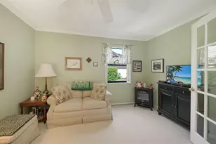 4310 74th Ave E, Sarasota, FL 34243 - Photo 15