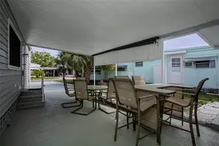 5105 8th St W, Bradenton, FL 34207 - Photo 9