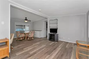 5105 8th St W, Bradenton, FL 34207 - Photo 13