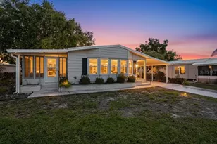 8514 Monarch Pl, Palmetto, FL 34221 - Photo 3