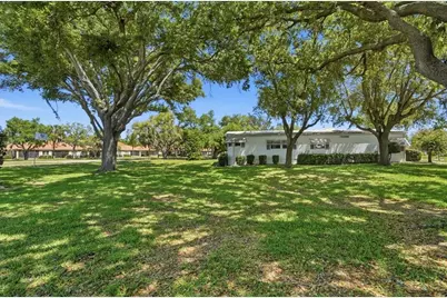 8514 Monarch Place, Palmetto, FL 34221 - Photo 11