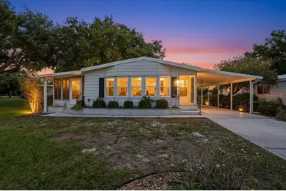 8514 Monarch Place, Palmetto, FL 34221 - Photo 3