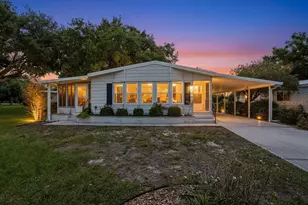 8514 Monarch Pl, Palmetto, FL 34221 - Photo 3