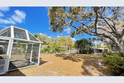 2233 Alice Road, Sarasota, FL 34231 - Photo 33