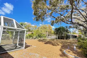 2233 Alice Rd, Sarasota, FL 34231 - Photo 33