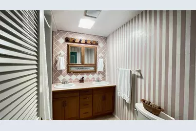 2233 Alice Road, Sarasota, FL 34231 - Photo 23